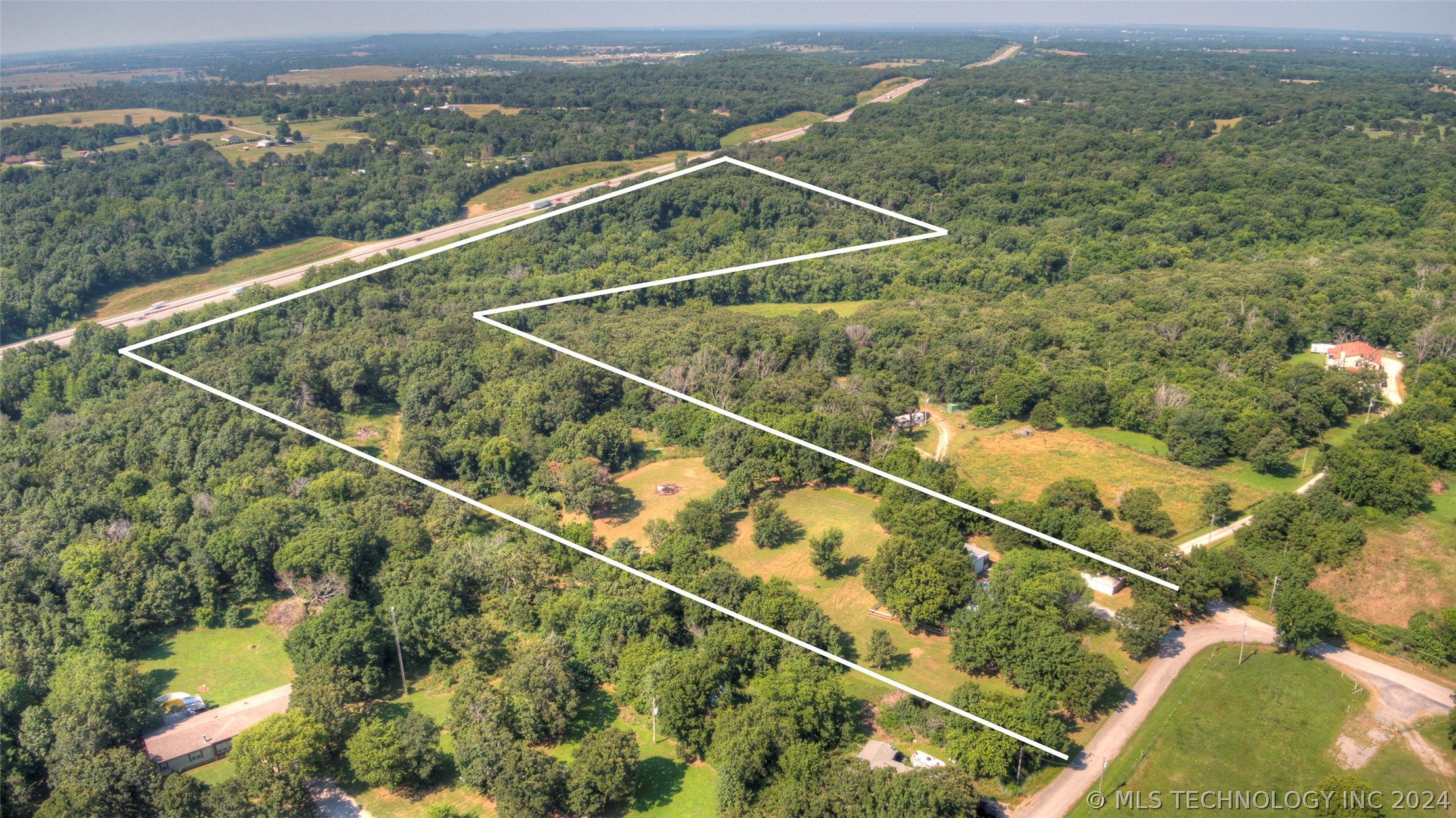 Oakridge Way, Claremore, OK 74017