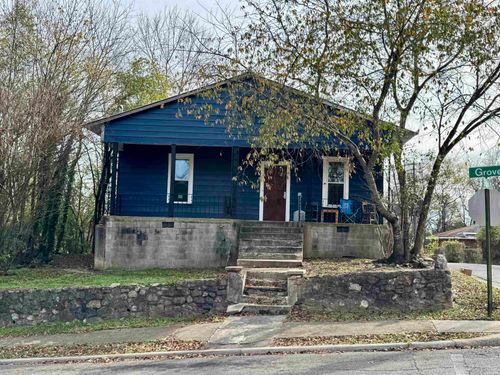 214 Grove St, Hot Springs, AR, 71901-4446 | Card Image