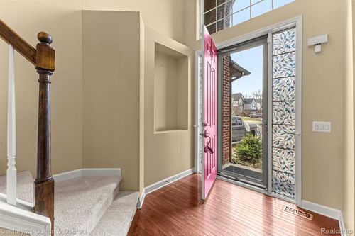 50034 Venice Ct, Northville, MI, 48168-6829 | Card Image