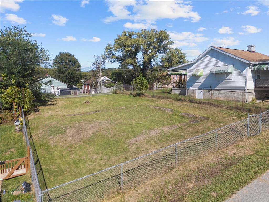 Farm in Clarksville 5