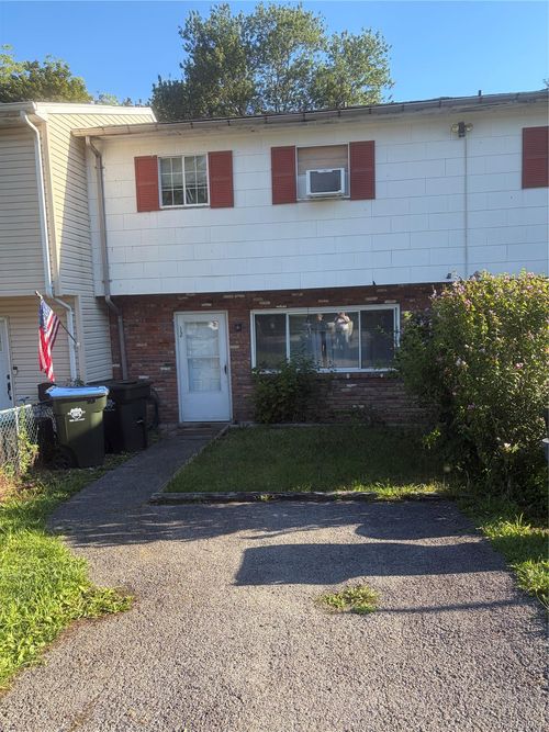 12 Northern Avenue, Montgomery, NY, 12586 | Card Image