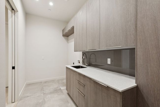Utility room with plenty of storage | Image 29