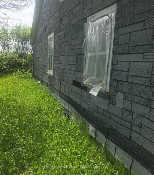 259 Government St, Dryden, ON, P8N2R4 | Card Image