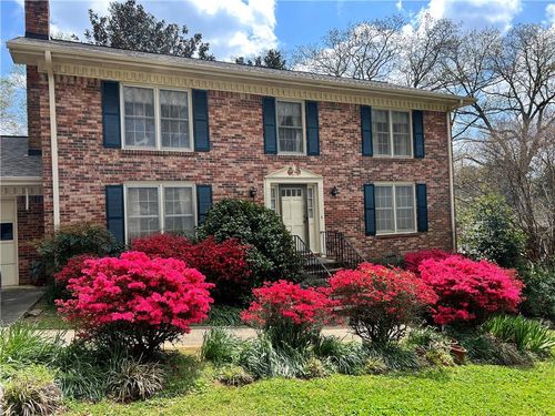 4582 Ridgeland Drive Sw, Lilburn, GA, 30047 | Card Image