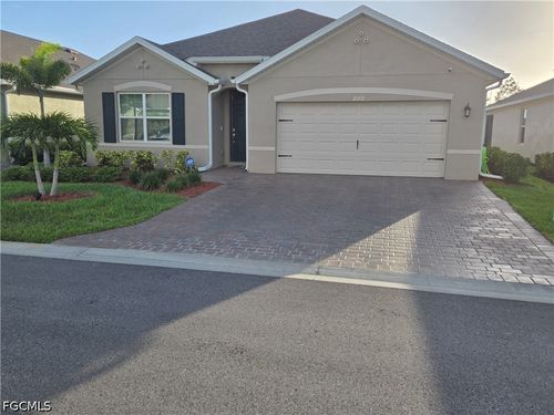 20352 Camino Torcido Loop, North Fort Myers, FL, 33917-8152 | Card Image