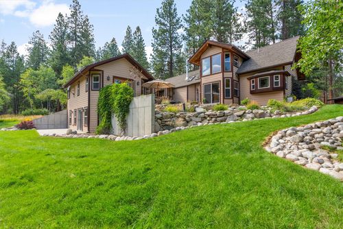 729 Sheafman Creek Rd, Hamilton, MT, 59840-9421 | Card Image