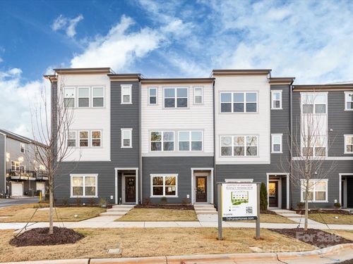 1530 Levy Way, Charlotte, NC, 28205-7894 | Card Image