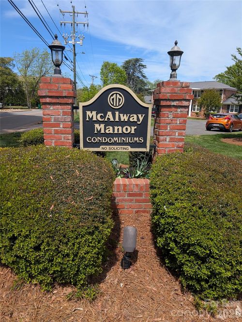 apt-a-910 Mcalway Rd, Charlotte, NC, 28211-1217 | Card Image
