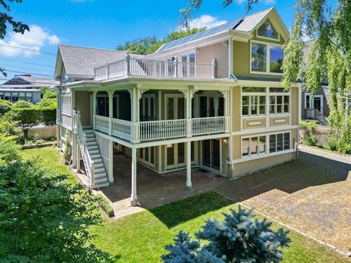 174 Willow Rd, Nahant, MA, 01908-1433 | Card Image