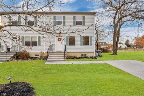 348 Silk St, LAWNSIDE, NJ, 08045-1665 | Card Image