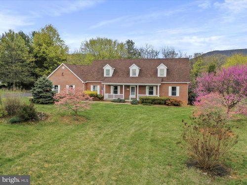 449 Fairview Cir, WOODSTOCK, VA, 22664-3060 | Card Image