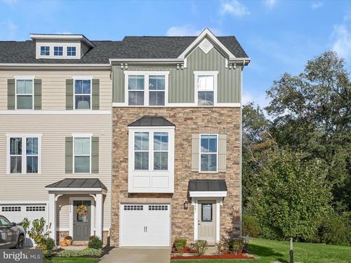 10661 Hinton Way, MANASSAS, VA, 20112-5898 | Card Image