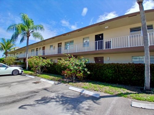105-7400 Nw 5th Pl, Margate, FL, 33063-7495 | Card Image