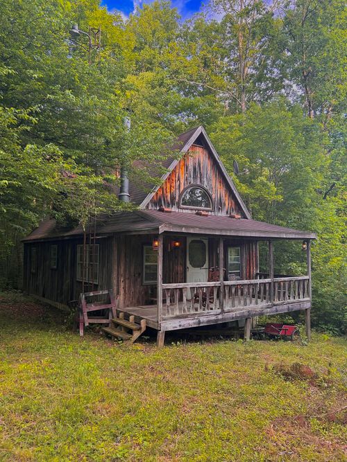 178 Greasy Creek Rd, West Liberty, KY, 41472-8545 | Card Image