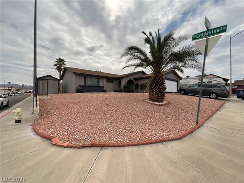 707 Honeybee Ct, Henderson, NV, 89002-8460 | Card Image