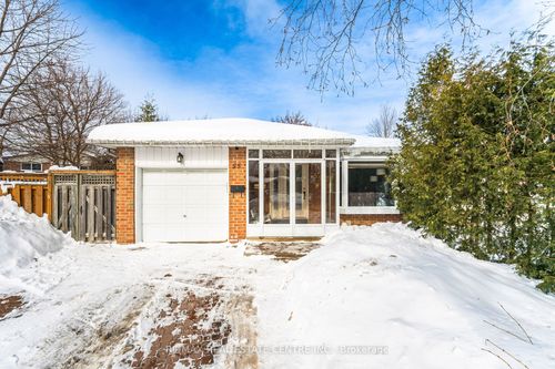 55 Mallard Cres, Brampton, ON, L6S2T7 | Card Image