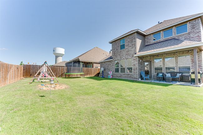 1613 Frankford Dr, House other with 5 bedrooms, 3 bathrooms and null parking in Forney TX | Image 31