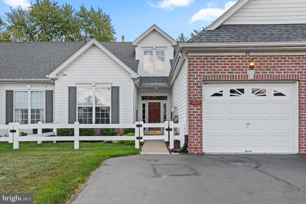 Newbury Way, Lansdale, PA 19446