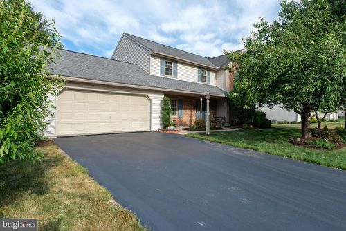 13 Diane Ave, LITITZ, PA, 17543-8878 | Card Image