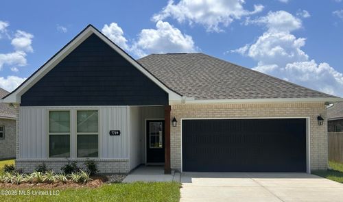 7719 Claymont Cir, Ocean Springs, MS, 39564-5445 | Card Image