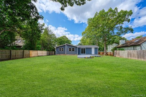 87 Cranford Blvd, Mastic, NY, 11950-1343 | Card Image