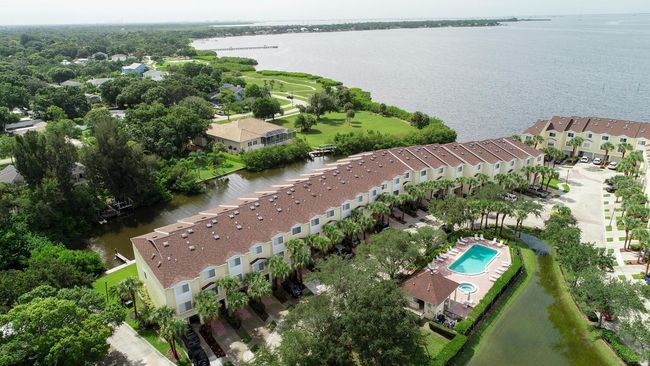 102 Brent Cir, Townhouse with 3 bedrooms, 3 bathrooms and null parking in OLDSMAR FL | Image 50