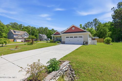 801 Little Cardinal Ct, Jacksonville, NC, 28540-3228 | Card Image
