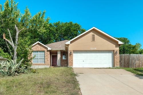 5208 Walnut Grove Ct, Austin, TX, 78744-4641 | Card Image