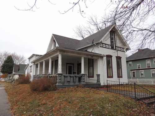 358 S Columbia St, Frankfort, IN, 46041-2426 | Card Image