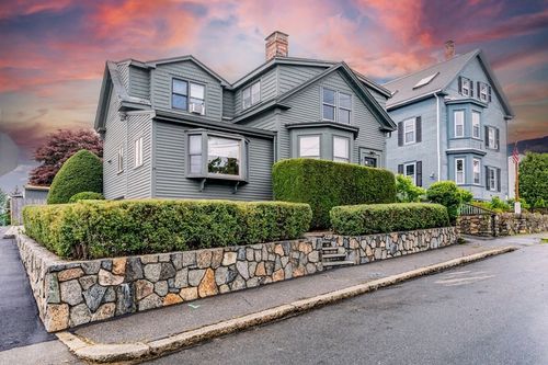 1-24 Pond St, Marblehead, MA, 01945-3455 | Card Image