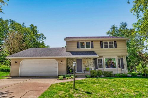 7113 Farmington Way, MADISON, WI, 53717-1305 | Card Image
