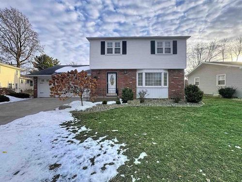 620 40th Ave, East Moline, IL, 61244-3461 | Card Image