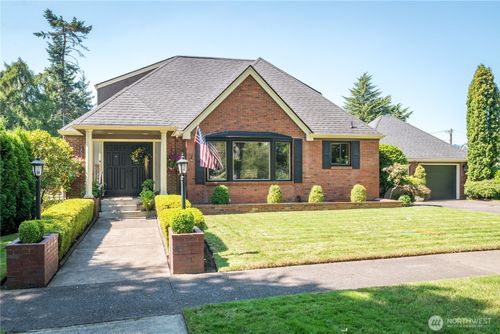 3223 Ne Nichols Blvd, Longview, WA, 98632-3501 | Card Image