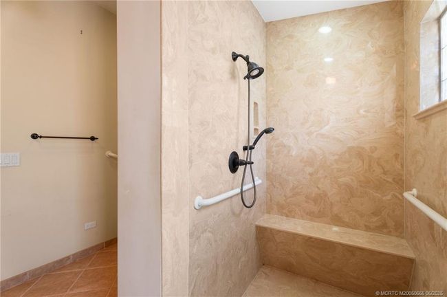 1109 Nettles Blvd, House other with 2 bedrooms, 2 bathrooms and 1 parking in Jensen Beach FL | Image 30