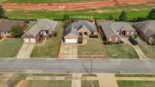 616 Castle Brook Dr, Prattville, AL, 36066-5637 | Card Image