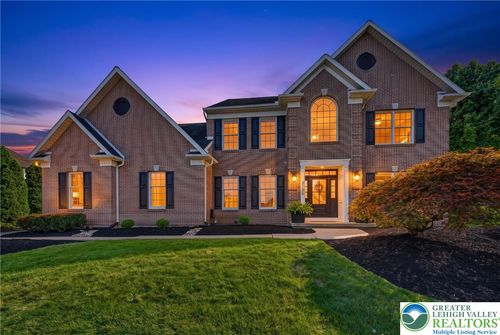 3130 Muirfield Rd, CENTER VALLEY, PA, 18034-8947 | Card Image