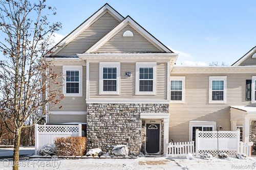 25998 Maritime Cir S, Harrison Township, MI, 48045-3076 | Card Image