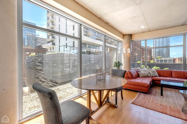 APT-503 - 201 W Grand Ave, Condo with 2 bedrooms, 2 bathrooms and 1 parking in CHICAGO IL | Image 8