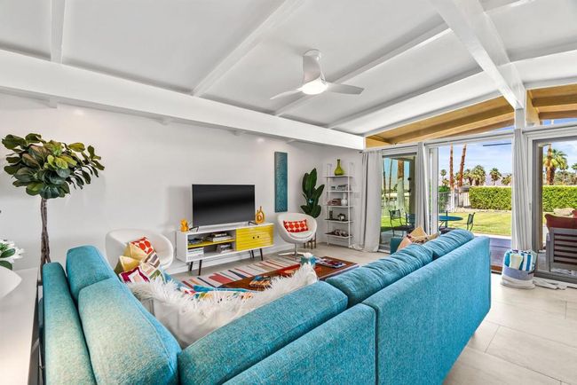 Living Room | Image 4