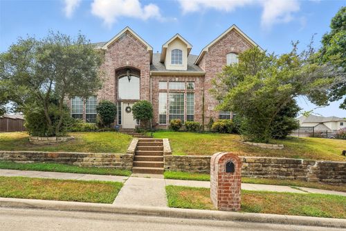 2085 Club Lake Cir, Rockwall, TX, 75087-3161 | Card Image