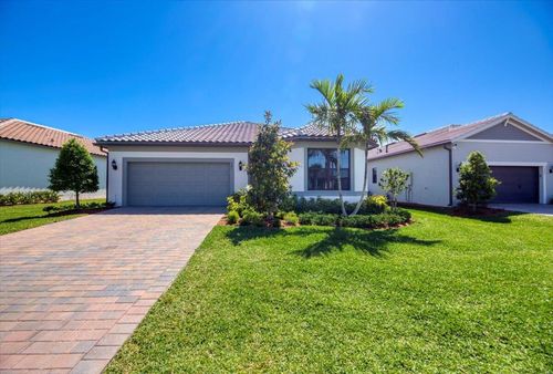 361 Se Filoli Dr, Port St. Lucie, FL, 34984-8407 | Card Image