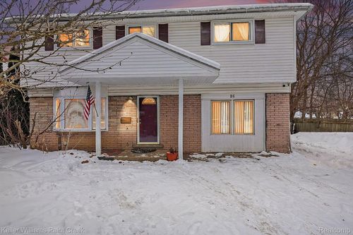 86 Perkins Street, Pontiac, MI, 48342 | Card Image