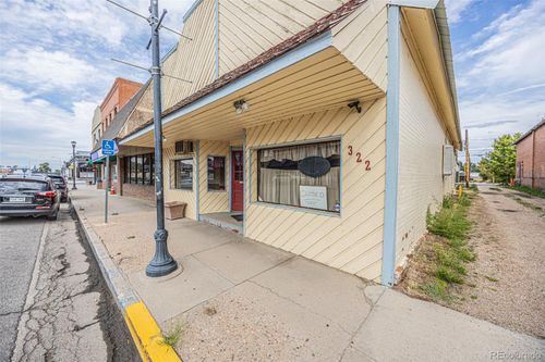 322 Denver Ave, Fort Lupton, CO, 80621-1822 | Card Image