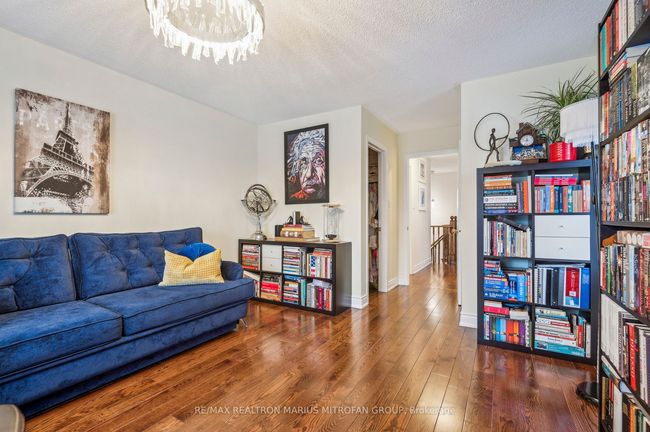 8 Louana Cres, Condo with 4 bedrooms, 4 bathrooms and 2 parking in Vaughan ON | Image 27