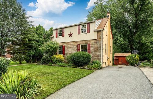 2205 Mill Rd, UPPER CHICHESTER, PA, 19061-2516 | Card Image