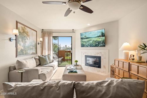 260-3031 N Civic Center Plz, Scottsdale, AZ, 85251-7901 | Card Image