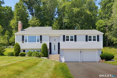 17 Riverside Dr, Vernon, CT, 06066-3916 | Card Image
