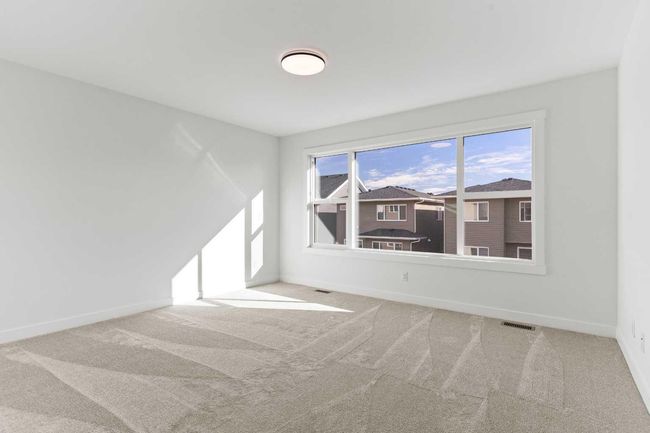271 Kinniburgh Loop, House other with 4 bedrooms, 3 bathrooms and 4 parking in Chestermere AB | Image 38