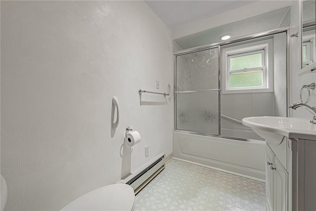 311 Fry Hollow Rd, House other with 3 bedrooms, 2 bathrooms and 2 parking in Hunker PA | Image 11