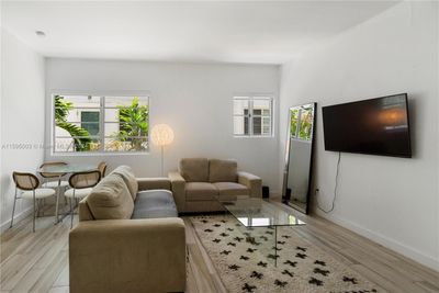 108 - 1560 Meridian Ave, Condo with 1 bedrooms, 1 bathrooms and null parking in Miami Beach FL | Image 2